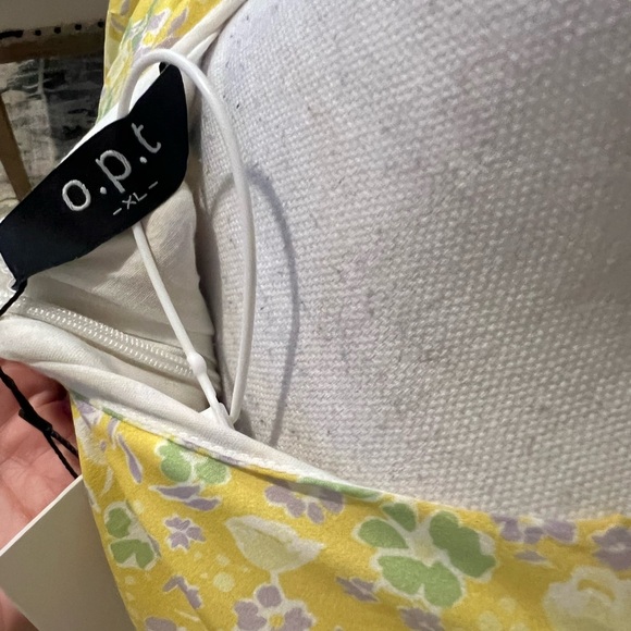 One Pretty Time (OPT) pale Yellow Floral Dress size XL NWT - Picture 10 of 12